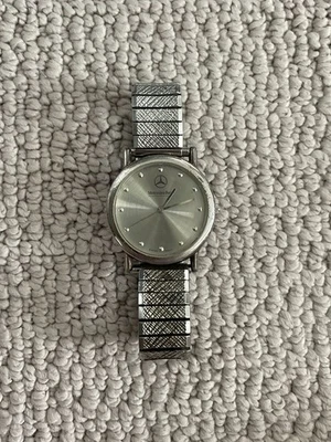 ¡VINTAGE! Reloj Mercedes Benz Vintage Logo Clásico Coche Accesorio Básico Suizo Movt Foto 1 de 3