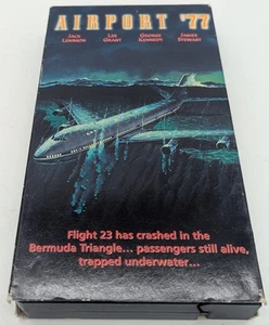 Airport 77 VHS 1977 Jack Lemon Lee Grant George Kennedy James Stewart, TESTED - Picture 1 of 4
