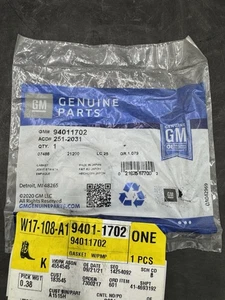 Genuine GM Gasket Water Pump 94011702 - Picture 1 of 2