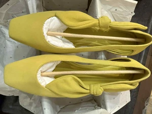 Kate Spade New York Womens Bunnie Suede Flat, Lime Slice - Size 9 *NEW W/ BOX* - Picture 1 of 5