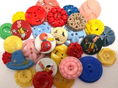 Vintage casein plastic quilting Button lot~cut outs, pierced, ruffles, bunny~#7 - Image 1 of 4