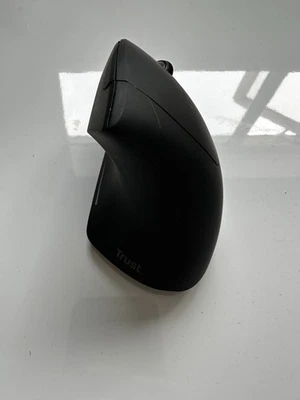 Trust Verto Wireless Ergonomic Mouse, Vertical Mouse with Storable USB Micro-rec - Image 1 of 4
