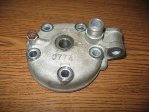 KX100 2017 culata ~sin picaduras~ Kawasaki KX 100 11001-0774 - Imagen 1 de 7