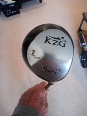 Controlador KZG - Potencia de margen, 325 10,5 grados, mano derecha, grafito, 41 pulgadas Foto 1 de 4