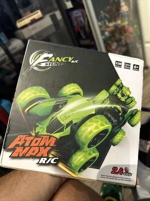 Atom Max Fancy Stunt R/C Car 2.4 GHz  1:28 Scale with Remote Control - Threeking - Image 1 of 4