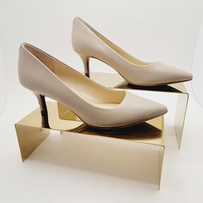 Zapatos Liz Claiborne Flex Form Taupe Gatito Tacón Punta Cerrada Talla 6.5M Foto 1 de 4