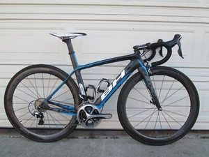 Used BH Pro G6, Carbon Fiber Road Bike, Dura Ace 11s, size small - Picture 1 of 17