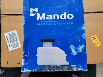 Cilindro maestro Kia Spectra fabricante de equipos originales Foto 1 de 3