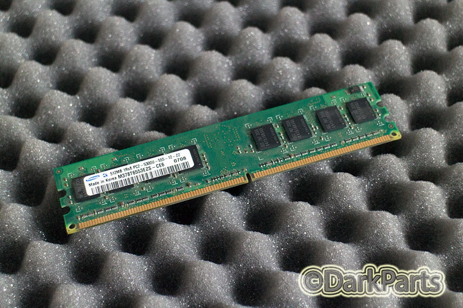 Samsung M378T6553EZS-CE6 512MB Memory RAM PC2-5300U-555-12-ZZ DDR2-667Mhz - Image 1 of 1