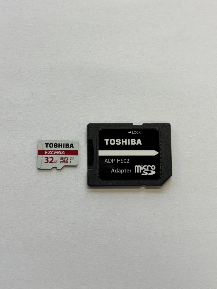 Toshiba Exceria 32 GB MicroSDHC card with Adapter - Image 1 of 1