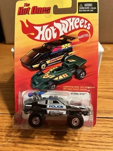 Hot Wheels The Hot Ones Sting Rod Police Vehicle Chase In Protector - Picture 1 of 7