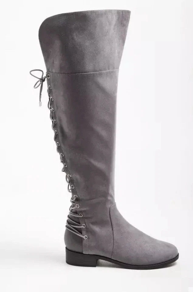 Botines planos con cordones de gamuza sintética grises Torrid talla 13WW ancho extra ancho Foto 1 de 1