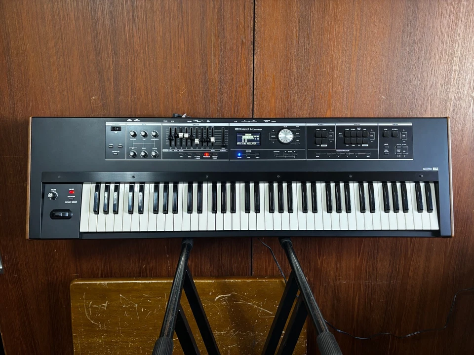 Roland V-Combo VR-730 73-key Live Performance Keyboard w/ bag - Image 1 of 4