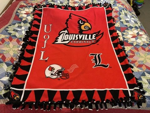 U of L Louisville Cardinals Football Fleece Throw Blanket College Dorm Cheer Red Cover