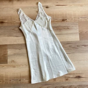 Vintage Farr West Shiny Satin Full Slip Lace Chemise Nightgown Lingerie Size 34 - Picture 1 of 10