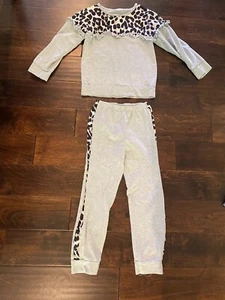 Boutique Cheetah Print Gray Outfit Girls Size 3XL Girls Size 8 - Picture 1 of 3