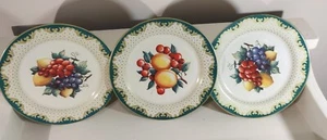 Vintage Metal Enamel Painted Decorative 10" Fruit Themed 3 Wall Plates Grape Art - Picture 1 of 8