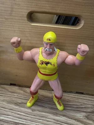 Figura de acción de lucha libre vintage 1994 WCW Hulk Hogan serie 1 juguete Foto 1 de 3