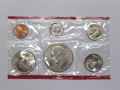 Full Set of 1976 UNCIRCULATED coins Denver Mint Never touched in 50 plus years B - Image 1 of 4