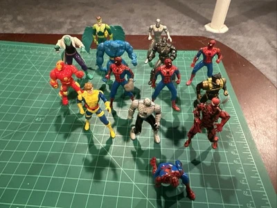 Lote 14 Figuras de Acción Diecast Marvel Metal Años 90 De Colección Spider-man Bestia Ect Foto 1 de 4