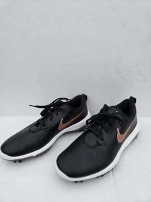 Tênis de golfe Nike Roshe G Tour feminino tamanho 9 preto/bronze AR5582-001 - Imagem 1 de 4