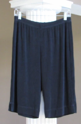 Bermuda Chico’s Travelers Preta Elástica Conforto Tamanho 2 (M) NOVA - Imagem 1 de 4