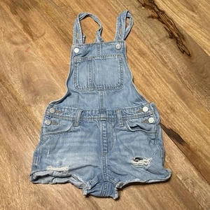 Girls Old Navy 5 Pocket Denim Overalls Cutoff Shorts Size M/8 - Picture 1 of 7