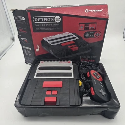 Консоль игровой системы Hyperkin Retron 2 для NES (нужен новый значок) и SNES M05932-BK - Изображение 1 из 4