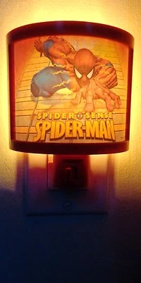 Выключатель ночника Marvel Ultimate Spider-Man синие и прозрачные лампы - Изображение 1 из 3