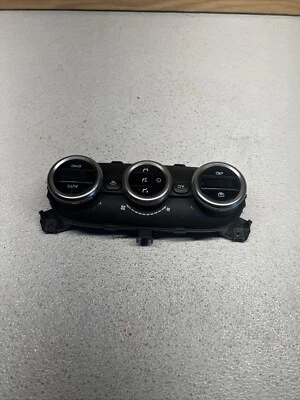 2014 - 2017 FIAT 500L Trekking AC Heater Climate Control   OEM   735580634 - Image 1 of 4