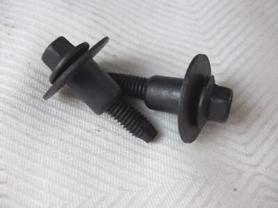 MAZDA VALVE COVER BOLT OE XG047884K  LOT OF 2 - Image 1 of 4