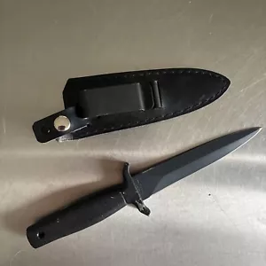 Boot Knife - Picture 1 of 5
