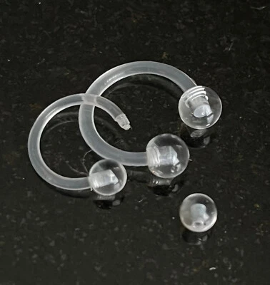 PAIR Flexible Circular Barbells Horseshoe Septum Eyebrow Nipple Tragus Ring - Image 1 of 3