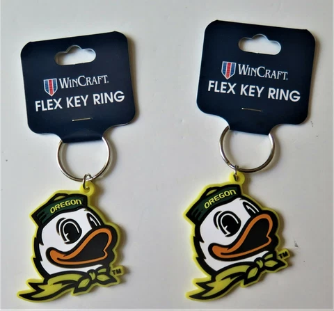 TWO (2) OREGON DUCKS, FLEXIBLE KEY RINGS FROM WINCRAFT Cover