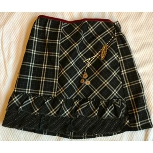 Black Plaid A-Line Skirt W.Ruffle Bottom Girls Size 4 - Picture 1 of 7