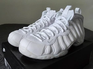 Nike Air Foamposite One "Triple White" HJ5195-100 Deadstock Herrengröße 10,5 - Bild 1 von 8