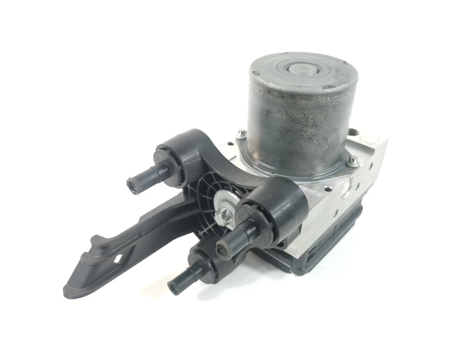 Mercedes-Benz CLS550 4.7 2014 ABS Anti Lock Brake Pump Control Module OEM - Image 1 of 4