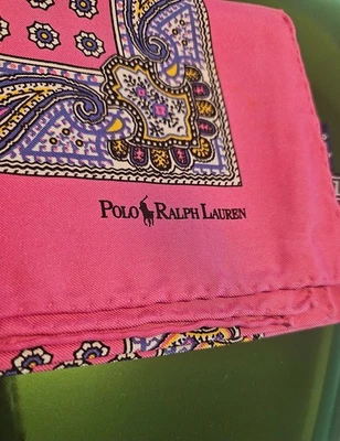Polo Por Ralph Lauren Cuadrado de Bolsillo de Seda Limpio - Motivo Floral - 100% Seda ORG 95 Foto 1 de 4