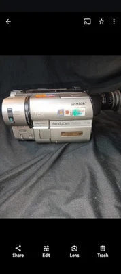 Sony Handycam CCD-TRV615 Video Hi8 XR Camcorder - FOR PARTS REPAIR - Image 1 of 4