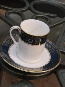 Taza y platillo Royal Doulton CARLYLE England Demitasse/Expresso - Imagen 1 de 9