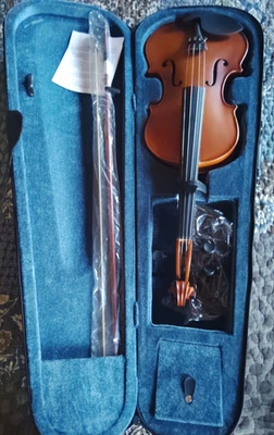 Cecilio CVN-300 4-Strings Violins - Brown - Image 1 of 4