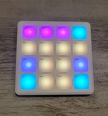 M-Vave SMC-PAD Wireless MIDI Pocket Pad Controller Strike Pad Controller Only - Image 1 of 4