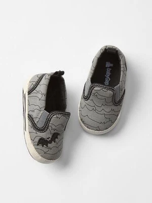 babyGap | Zapatos sin cordones Gap Halloween Bat bebé niño pequeño talla 12-18 meses gris Foto 1 de 4