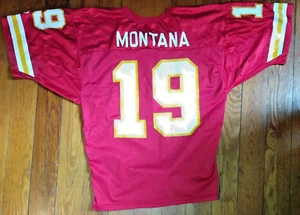 Vintage Wilson Team NFL Kansas City Chiefs MONTANA #19 Football Jersey - Youth L - Picture 1 of 7