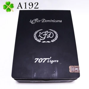 La Flor Dominicana 707 Ligero Scatola vuota per sigari in legno 7,5" x 5,75" x 2,5" A192 - Foto 1 di 9