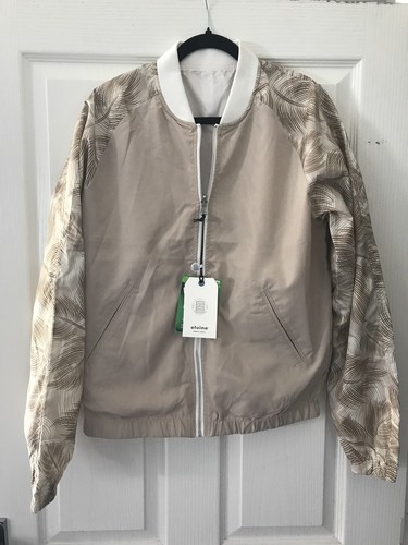 Foto 1 di 4