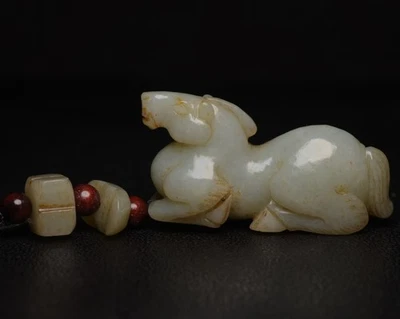 Colgante Estatua Caballo Zodiaco Tallado a Mano Jade Hetiano Natural Certificado 3574 Foto 1 de 4
