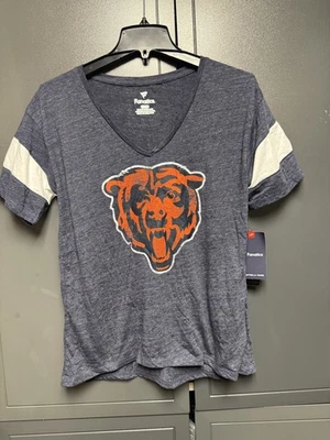 Brand new fanatics Chicago Bears women’s T-shirt size Small V Neck  - Image 1 of 4