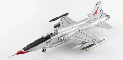 F-5A Freedom Fighter 1205 1st TFW ROCAF años 60 en escala 1:72 por Hobby Master Foto 1 de 4