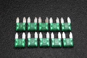 PACK DE 10 FUSIBLES ATM 30 AMP MINI FUSIBLE HOJA ESTILO COCHE BARCO AUTOMOTRIZ AUTO ATM30 - Imagen 1 de 8